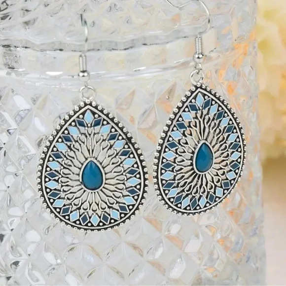 Silver Turquoise Tear Drop Bohemian Earrings - Picture 4 of 5